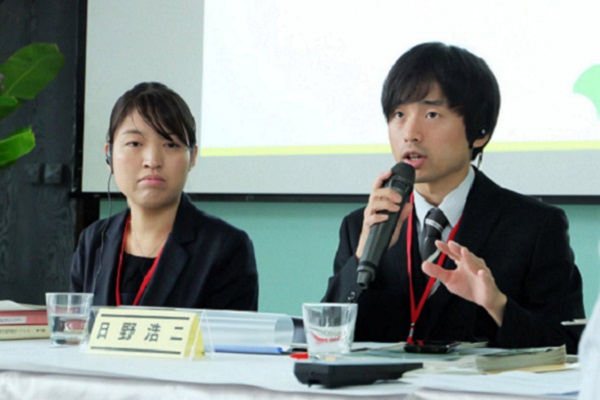東京都環境局全球環境與能源部日野浩二(右)與杉岡美幸(左)應邀來台分享東京建築碳交易經驗。攝影:陳文姿