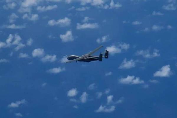 TB-001偵察、攻擊型無人機/日本防衛省統合幕僚監部臉書