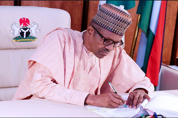 奈及利亞總統布哈里(Muhammadu Buhari)表示,已派遣空、陸軍追捕博科聖地武裝分子。/圖:Muhammadu Buhari推特