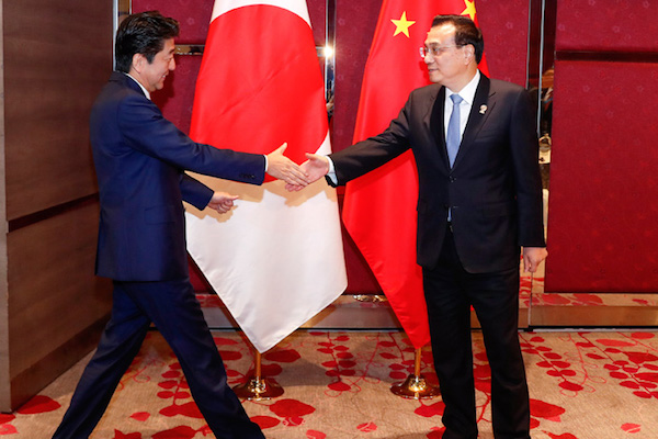 日相安倍晉三與中國國務院總理李克強/中國政府網站照片