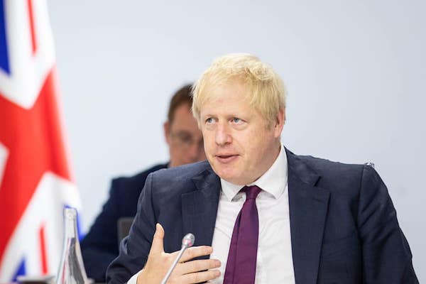 英首相強生臉書照片