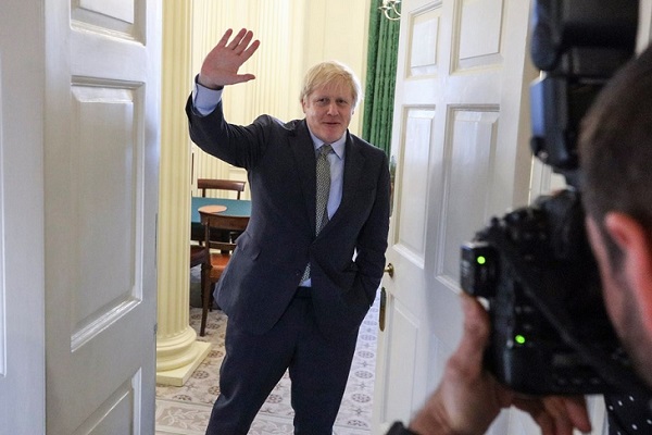 英國首相強生出院休養中/圖:facebook.com/10downingstreet