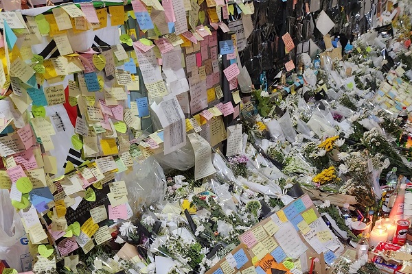 梨泰院人踩人事件,死難者增至158人/網路圖片