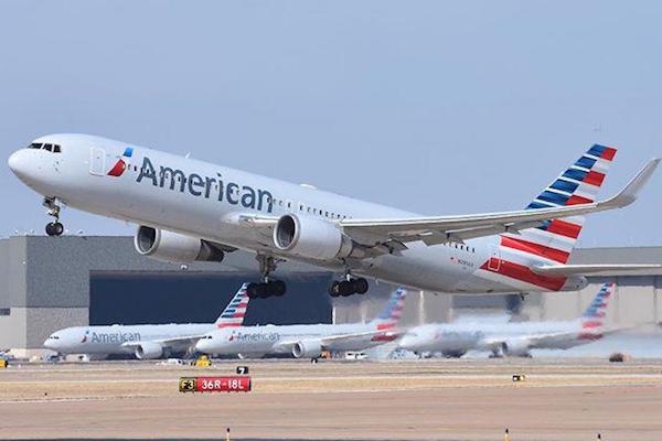 美國航空臉書照片