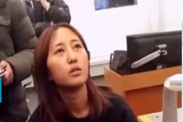 崔順實之女被拘後首次露面(圖擷取自網路)
