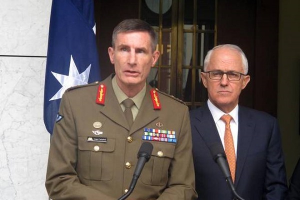 澳洲國防軍司令康貝爾(Angus Campbell),圖左/網路圖片