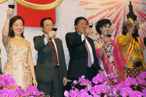 印尼華僑慶雙十紀錄圖片/中華民國僑委會圖片