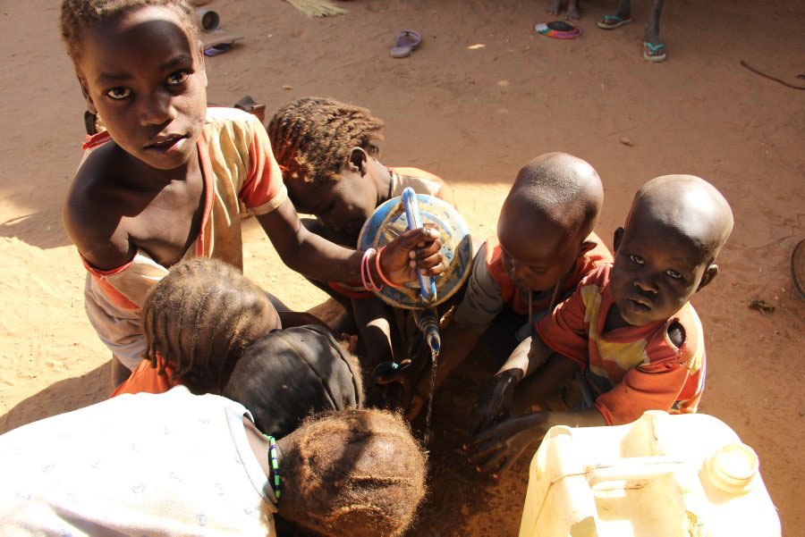 查德小孩,Photo: WFP/Alexis Masciarelli