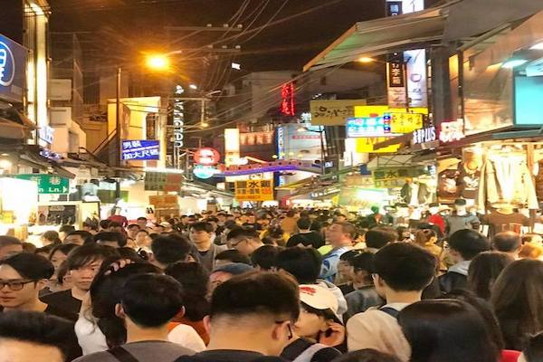 圖為逢甲夜市/網路截圖