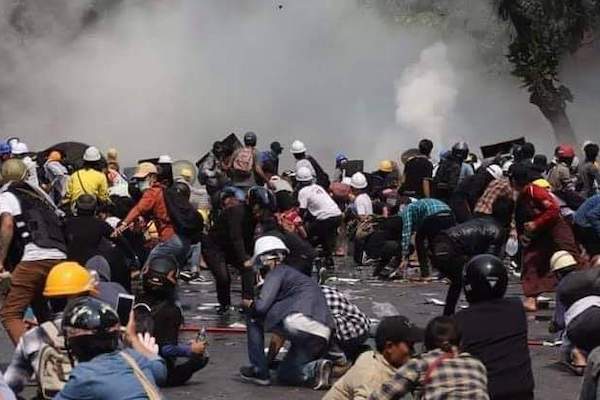 Let’s Fight For MYANMAR Together推特圖片