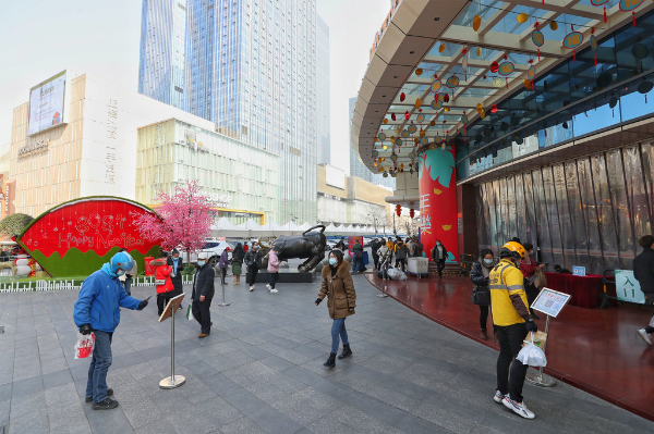 1月15日武漢市漢正街品牌服飾批發廣場