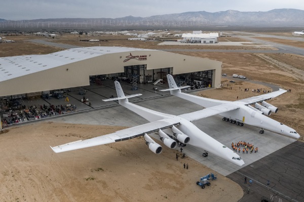 圖片擷取自「平流層發射系統」(Stratolaunch Systems)官網。