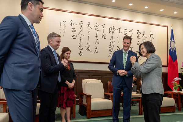 圖自總統府官網